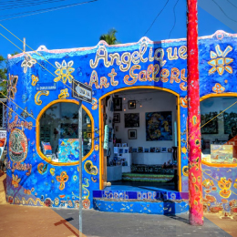 Puerto-Ayora-galapagos-ecuador